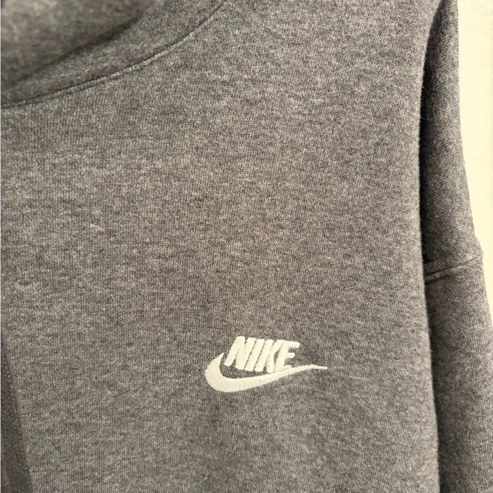 Nike Men's Charcoal grey Hoodie xl classic pocket logo athletic